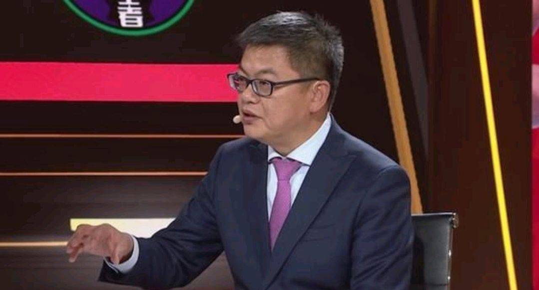 苏群聚焦篮球界最新动态与热议话题